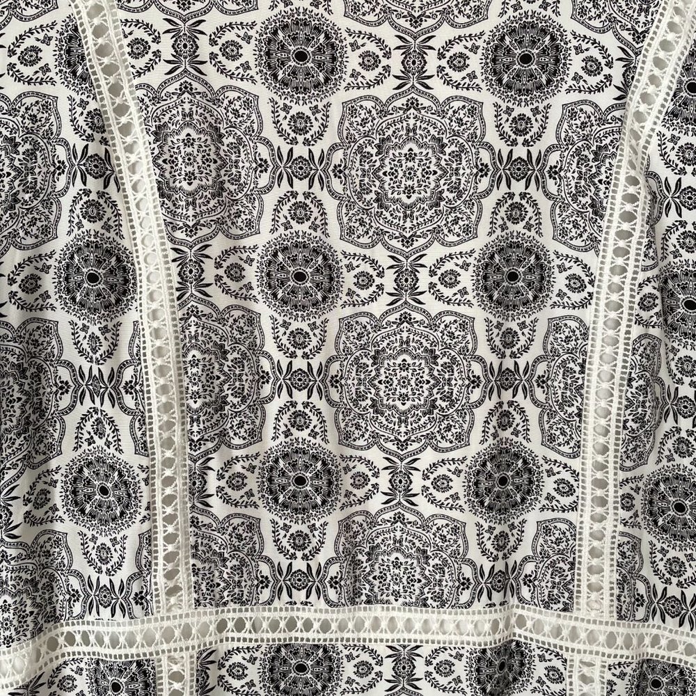 Seed Heritage Size 10 Black and White Pattern Mini Dress with White Detail - Picture 4 of 9